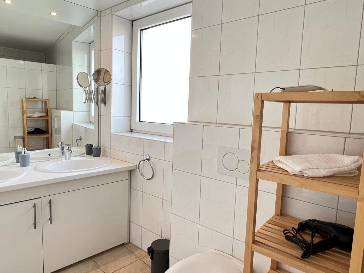 Der Schwan 7 - 3 Schlafzimmer - 2 Balkone - Zentral - 100 Qm Düren - Eifel Exterior foto